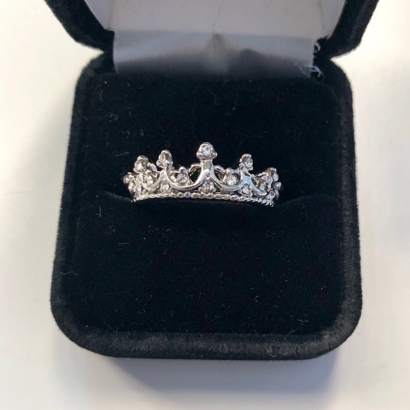 Silver Crown Ring - Picture 2 of 8